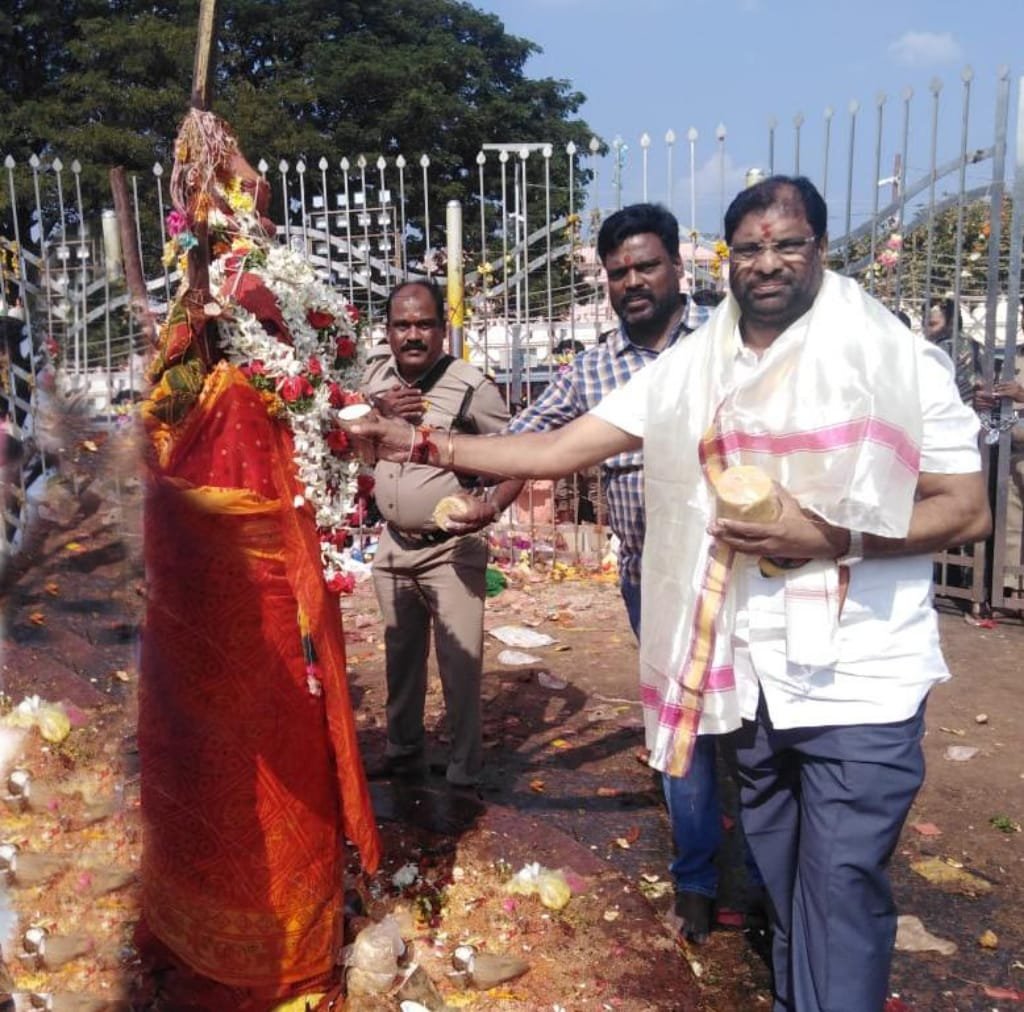 మేడారం జాతర కమిటీలో వద్దిరాజు రవిచంద్రకు చోటు