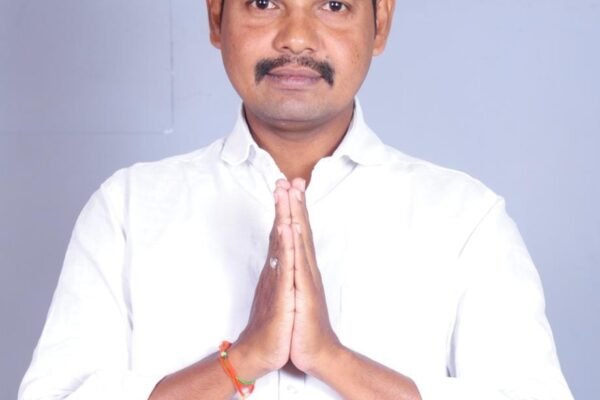 స్వతంత్ర అభ్యర్థిగా తూర్పు బరిలోకి ఆడేపు నాగేష్ నేత