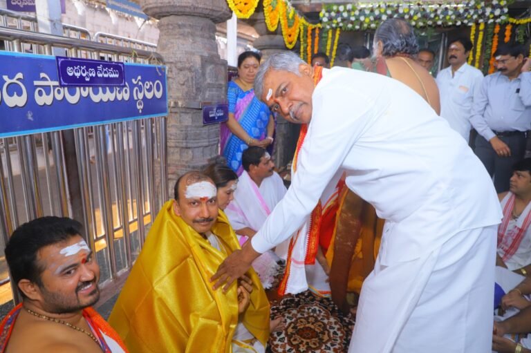 WhatsApp Image 2023-11-15 at 4.44.04 PM