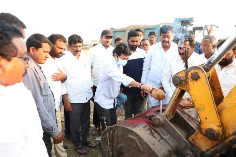 WhatsApp Image 2023-11-19 at 8.29.20 PM (1)