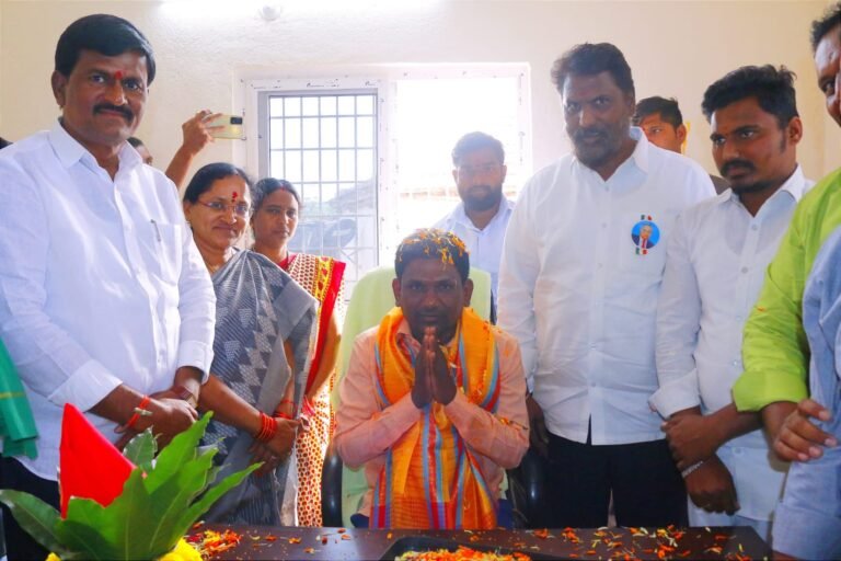 కాంగ్రెస్ ప్రభుత్వం పేదల ప్రభుత్వం!!