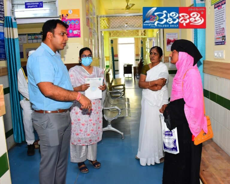 ప్రభుత్వ ఆసుపత్రి పాఠశాలలో ఆకస్మిక తనిఖీలు…