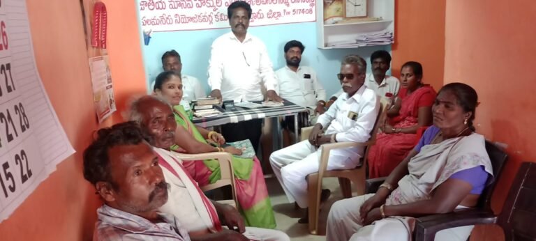 దళిత మాజీ సర్పంచ్ పై దాడి చేసిన పెత్తందారులను వెంటనే అరెస్ట్ చేయాలి..