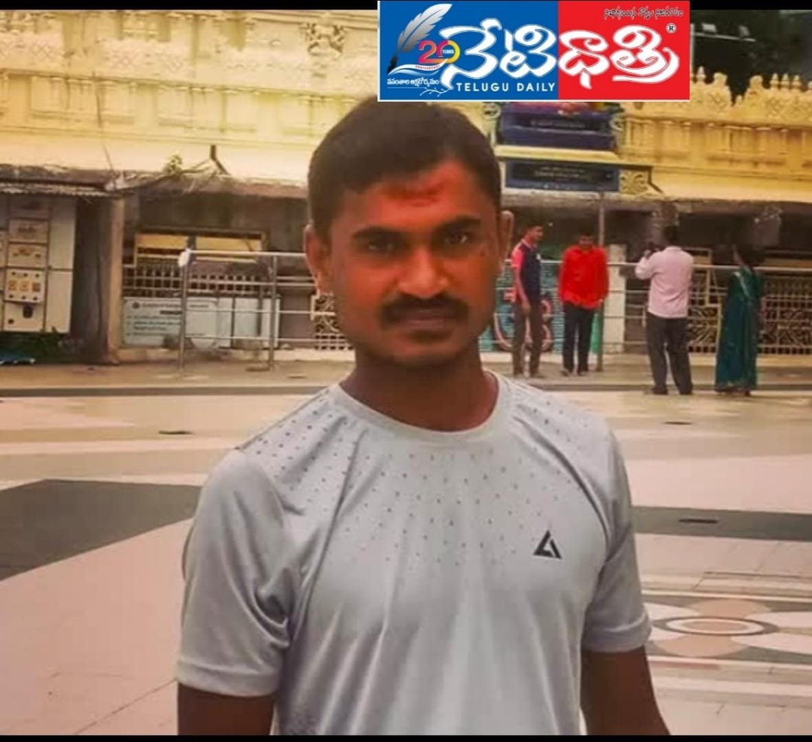 ఉరివేసుకొని వ్యక్తి మృతి