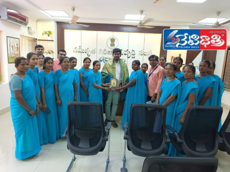 పశుసఖి అభివృద్ధిపై.. మహిళలకు శిక్షణ.