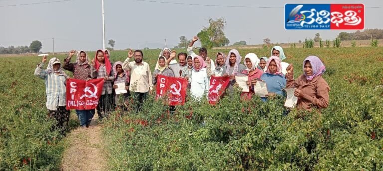 ఆరు గ్యారెంటీల అమలుకై చలో హైదరాబాద్
