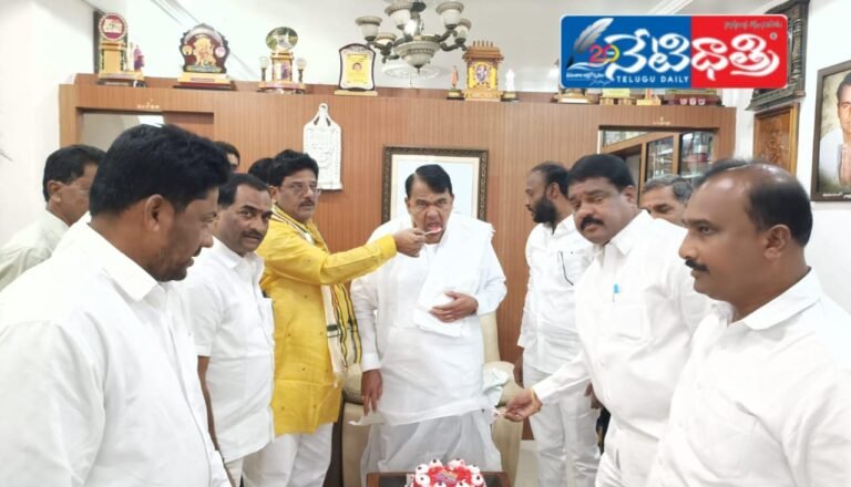 ఘనంగా 76వ పుట్టినరోజు జరుపుకున్న శాసనసభ్యులు పోచారం శ్రీనివాస్ రెడ్డి