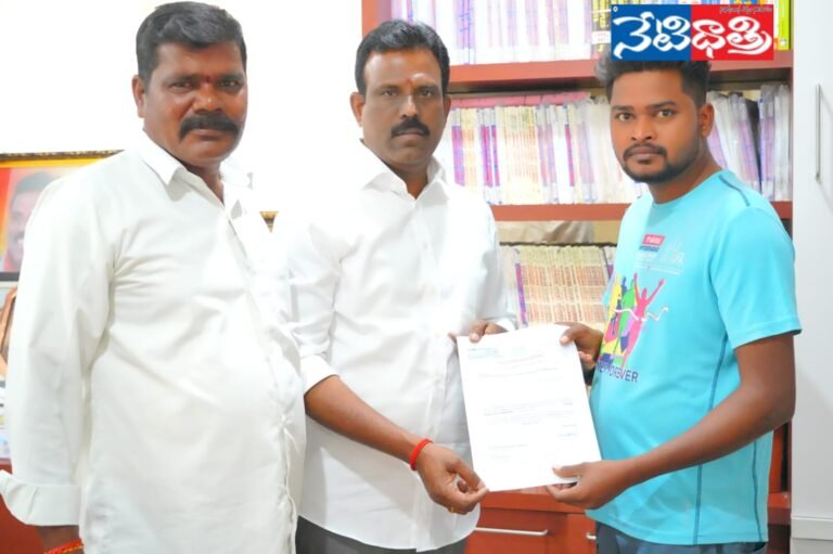 ఎల్వోసి అందజేసిన ఎమ్మెల్యే జి.మధుసూదన్ రెడ్డి.