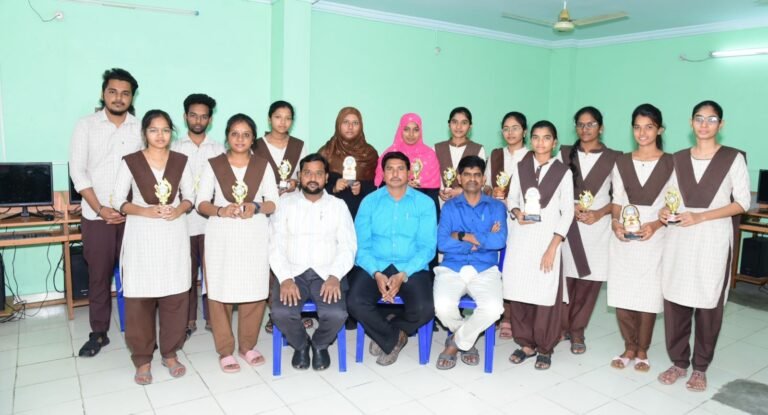 Sri Sai Degree College students' praise.