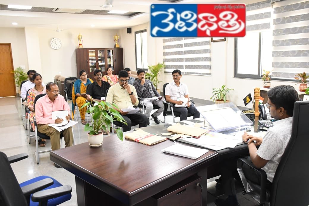 జిల్లా వైద్య అధికారులకు కలెక్టర్ ఆదేశాలు.