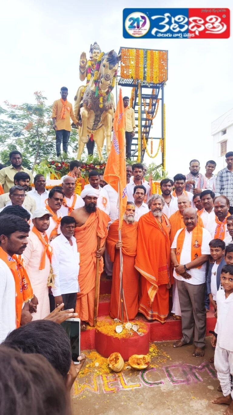 DCMS Chairman Shivakumar.