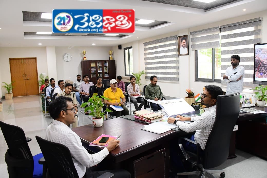వనపర్తి లో రోడ్ల విస్తరణ పూర్తి చేయాలి.