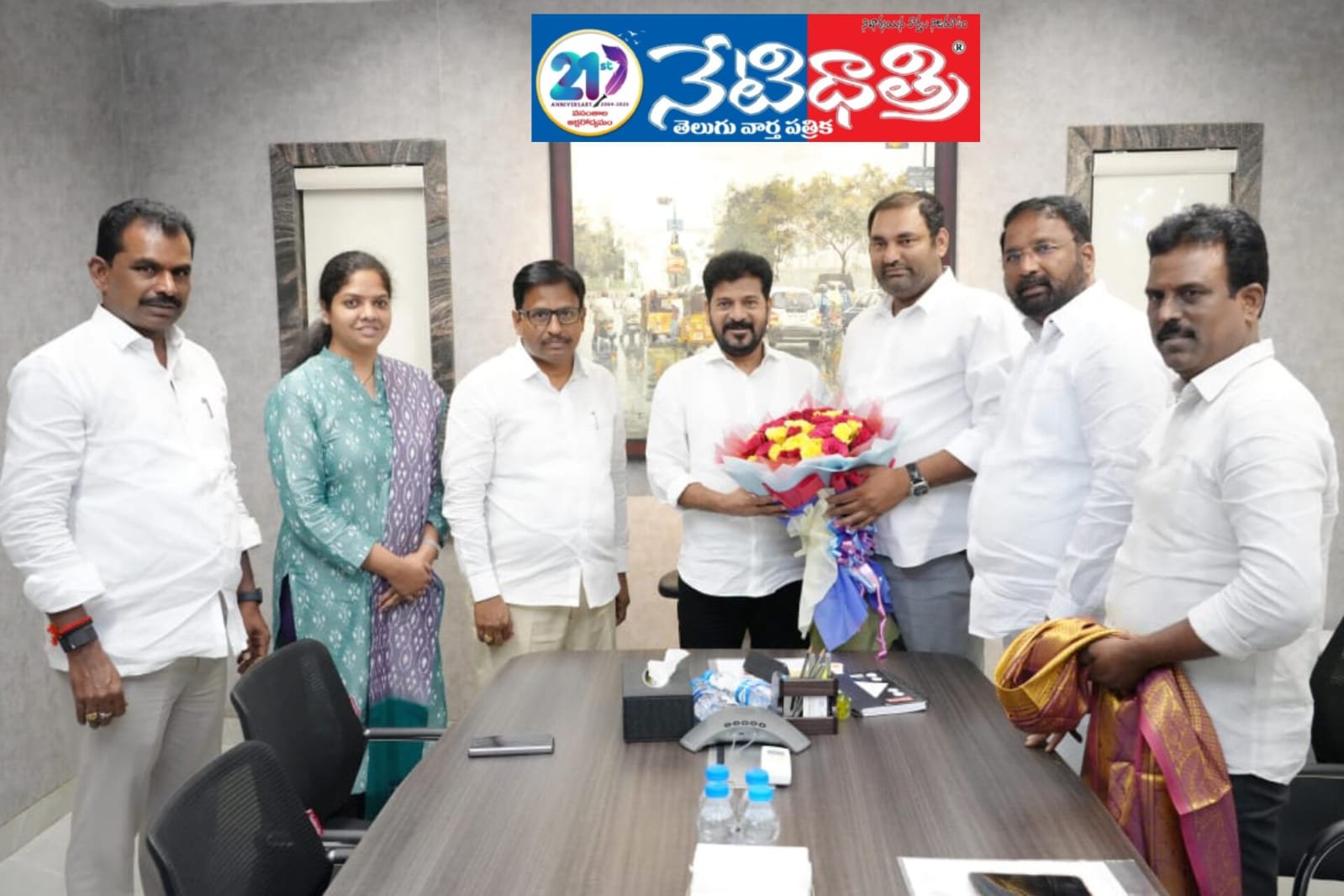 సీఎం రేవంత్ రెడ్డికి ఎమ్మెల్యేల సన్మానం.
