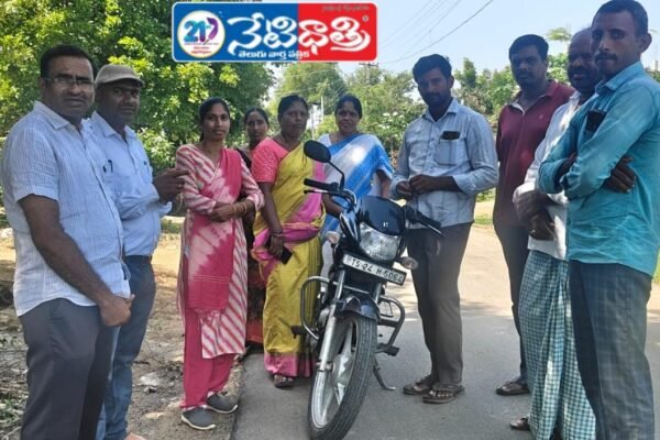 ప్రభుత్వ పాఠశాలలపై తల్లిదండ్రులు శ్రద్ధ చూపాలి. Govt Schools