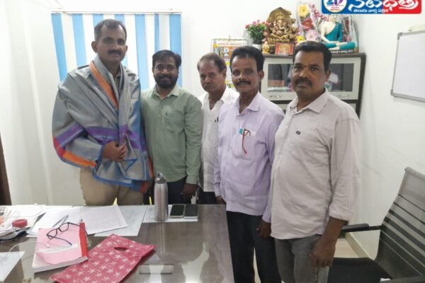 CI Raghupathi Reddy.