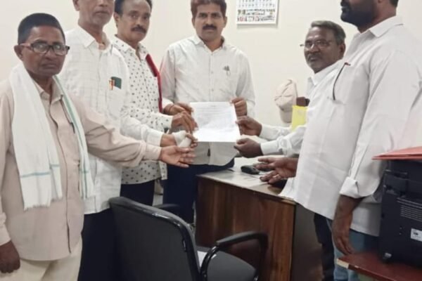 బ్లాక్ మార్కెట్ లో విత్తనాల విక్రయాలను నియంత్రించాలి… Seeds