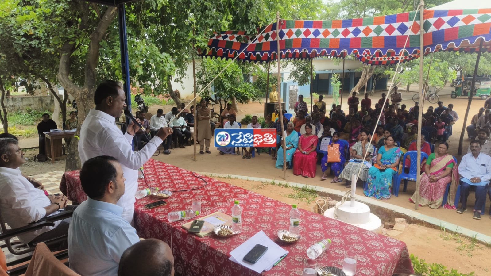 రైతులు రెవెన్యూ సదస్సులను సద్వినియోగం చేసుకోవాలి