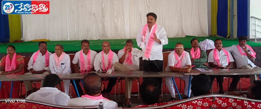 BRS Part Former MLA Peddi.