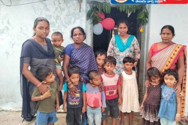 అమ్మ మాట అంగన్వాడి బాట ప్రారంభం. children