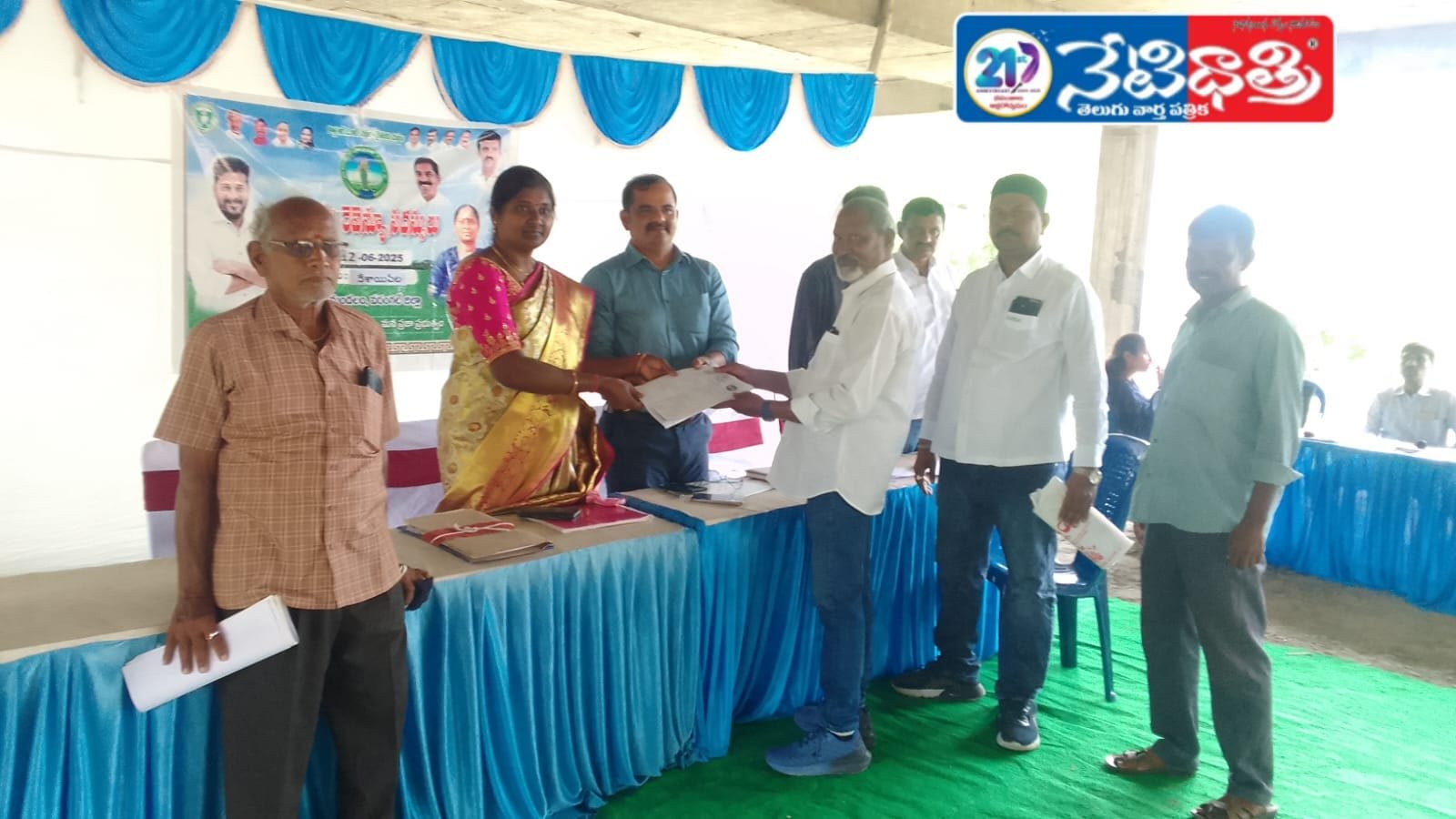 రెవెన్యూ సదస్సులో భూ సమస్యలకు పరిష్కారం.