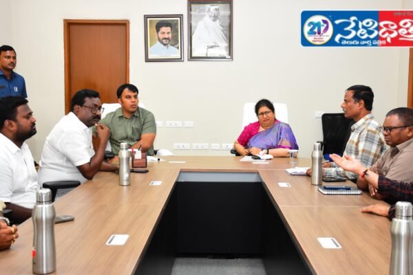 టెక్స్టైల్స్ పార్క్ యజమానులతో సమావేశం. Park