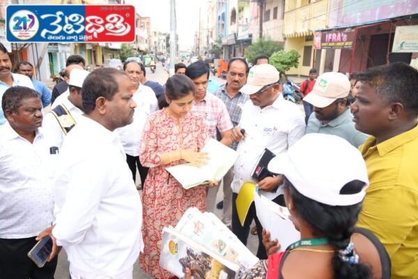 శానిటేషన్ నిర్వహణలో అలసత్వం తగదు.