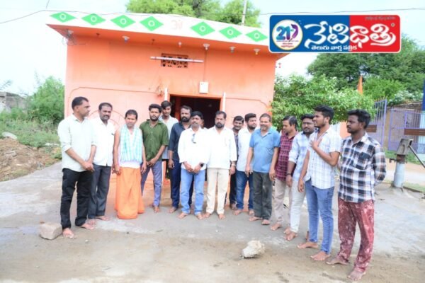 ఆలయం అభివృద్ధికి కృషి చేసిన అశోక్. Temple