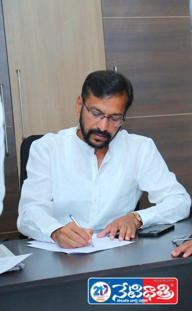 Senior Congress leader Dr. Ujjwal Reddy