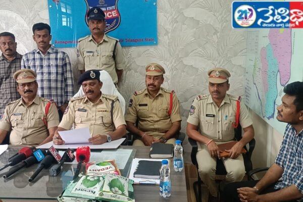నకిలీ పత్తి విత్తనాలను స్వాధీన పరుచుకున్న. Fake cotton seeds.