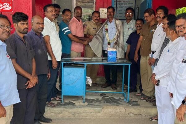 పదోన్నతి పొందిన లక్ష్మణ్ సన్మానం. RTC staff