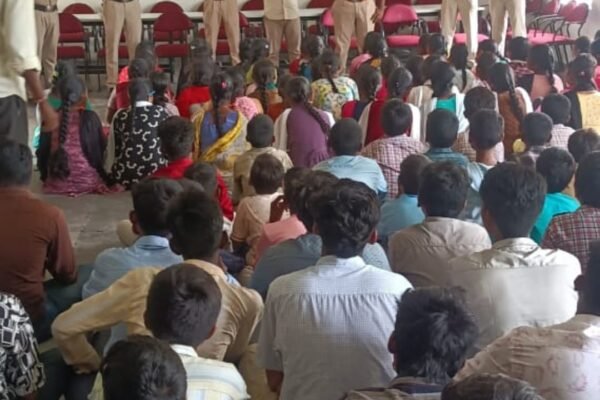 మత్తు పదార్థాల అవగాహన సదస్సు ఎస్ఐ రేఖ అశోక్. Drug