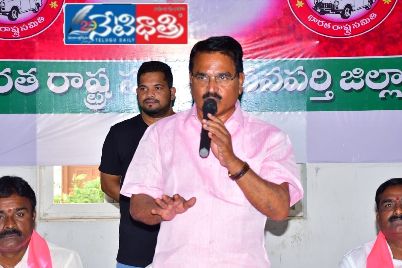 State Minister Uttam Kumar Reddy