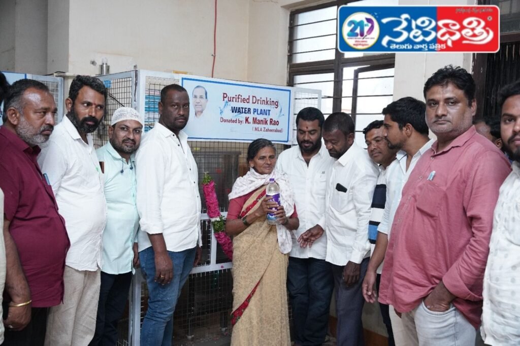Leaders celebrate MLA's birthday
