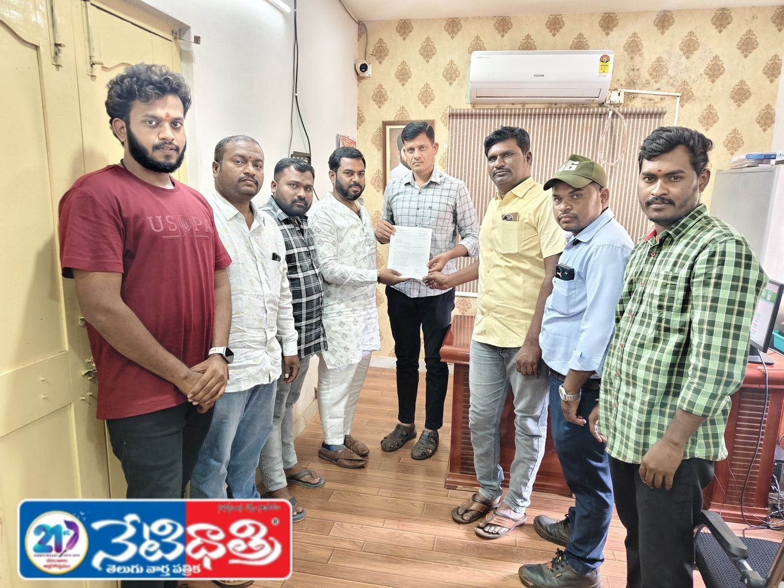 ఆందోళనలో పట్టణ ప్రజలు.