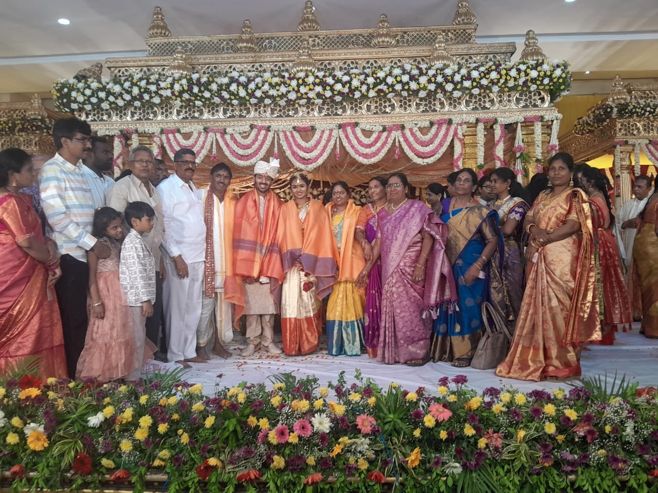 వివాహ వేడుకలలో రాష్ట్ర ఆర్యవైశ్య మహాసభ నేత..