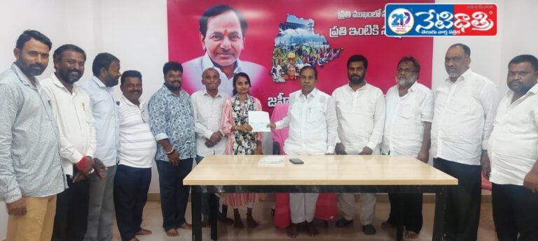 MLA Manik Rao Distributes CMRF Cheques in Jahirabad