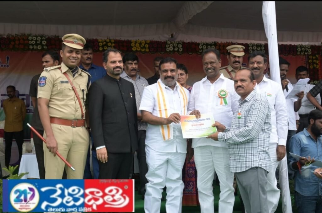 Best EMRO and MPDO Awards in Ganapuram