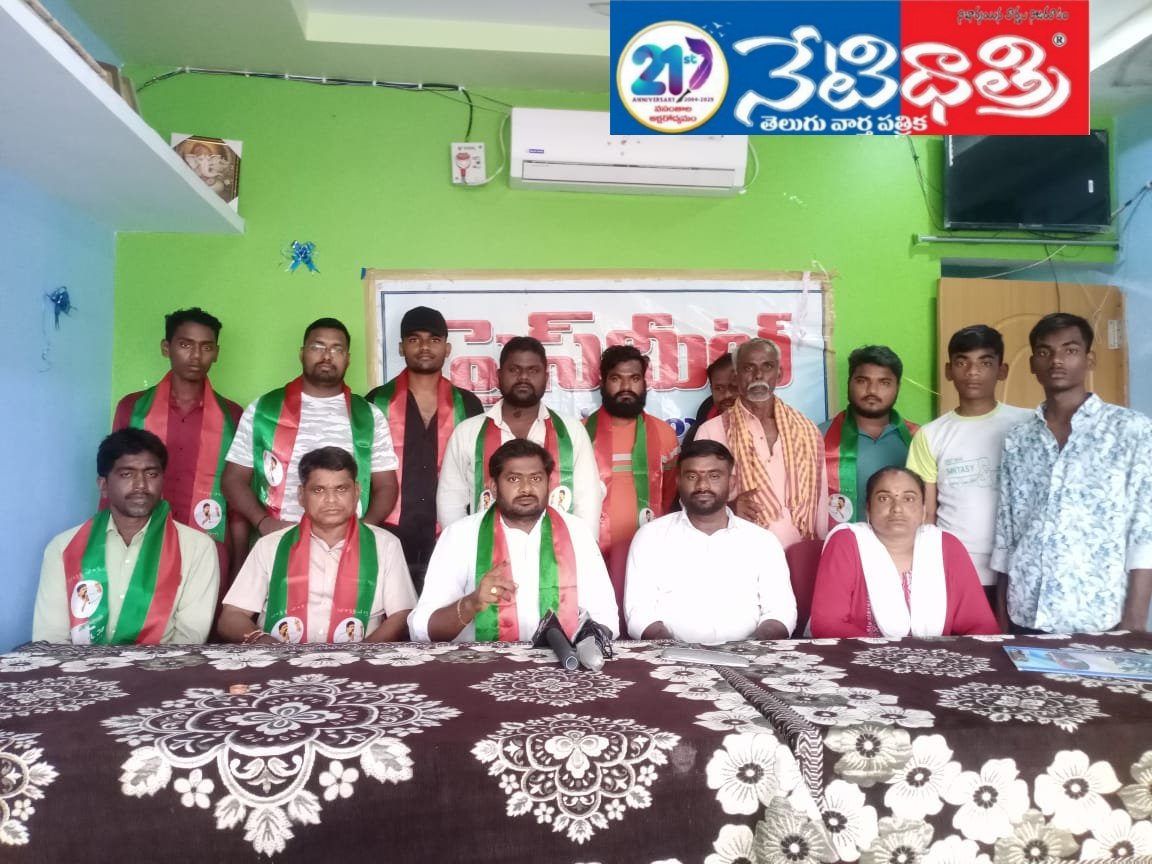 సర్పంచ్ బరిలో ఉంటాడని తెలిసే మహేష్ పై దాడి…