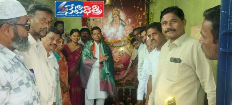 Chinnareddy Offers Prayers at Pochamma Temple