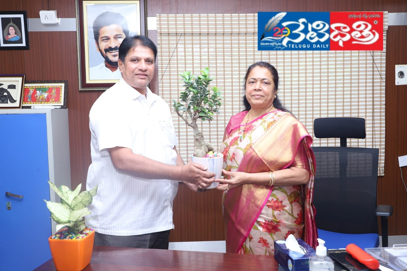 Additional Commissioner Meets Warangal Mayor