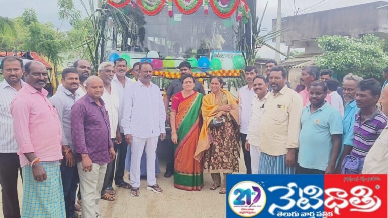 MLA Inaugurates New RTC Bus Service in Bhoopalpalli