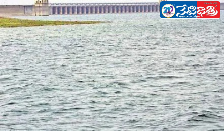 “సంగారెడ్డి, మెదక్‌లో భారీ వర్షాలు”……