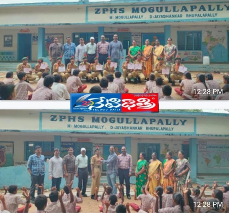 Principal Vijaya Pal Reddy.