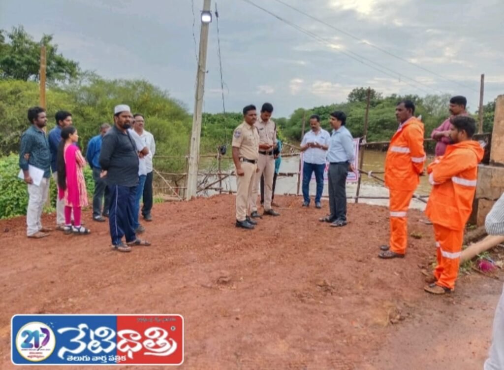 Deputy Collector Inspects Naranja Project