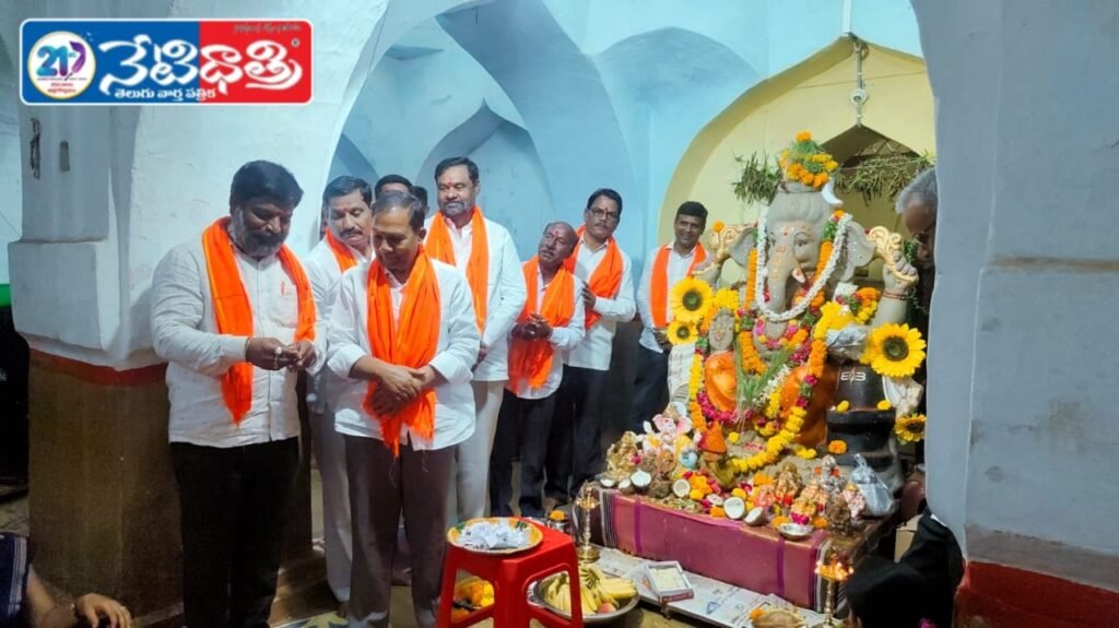 MLA Manik Rao Offers Prayers at Ganesh Mandapam