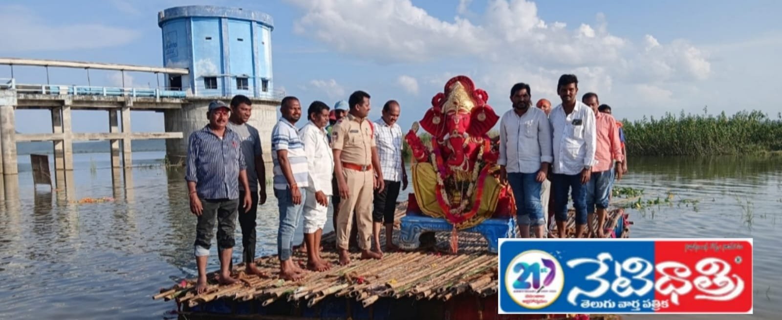 గణప సముద్రం లో గణేశుల నిమజ్జనం…