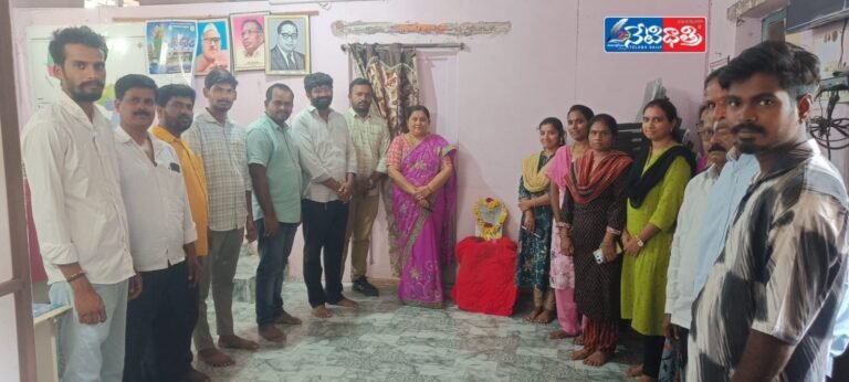 "Kaloji Jayanti Celebrated at Tahsildar Office"