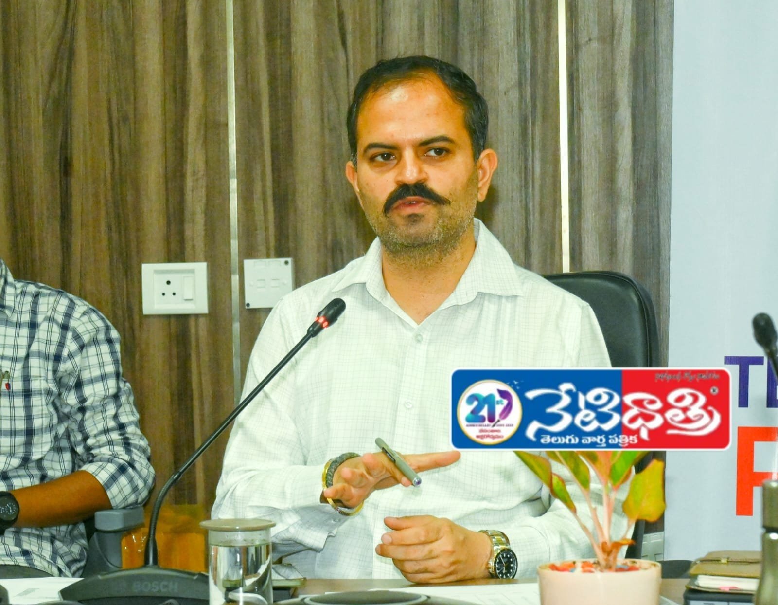 రెవెన్యూ సదస్సుల్లో వచ్చిన దరఖాస్తులను విచారణ వేగవంతం చేయాలి…