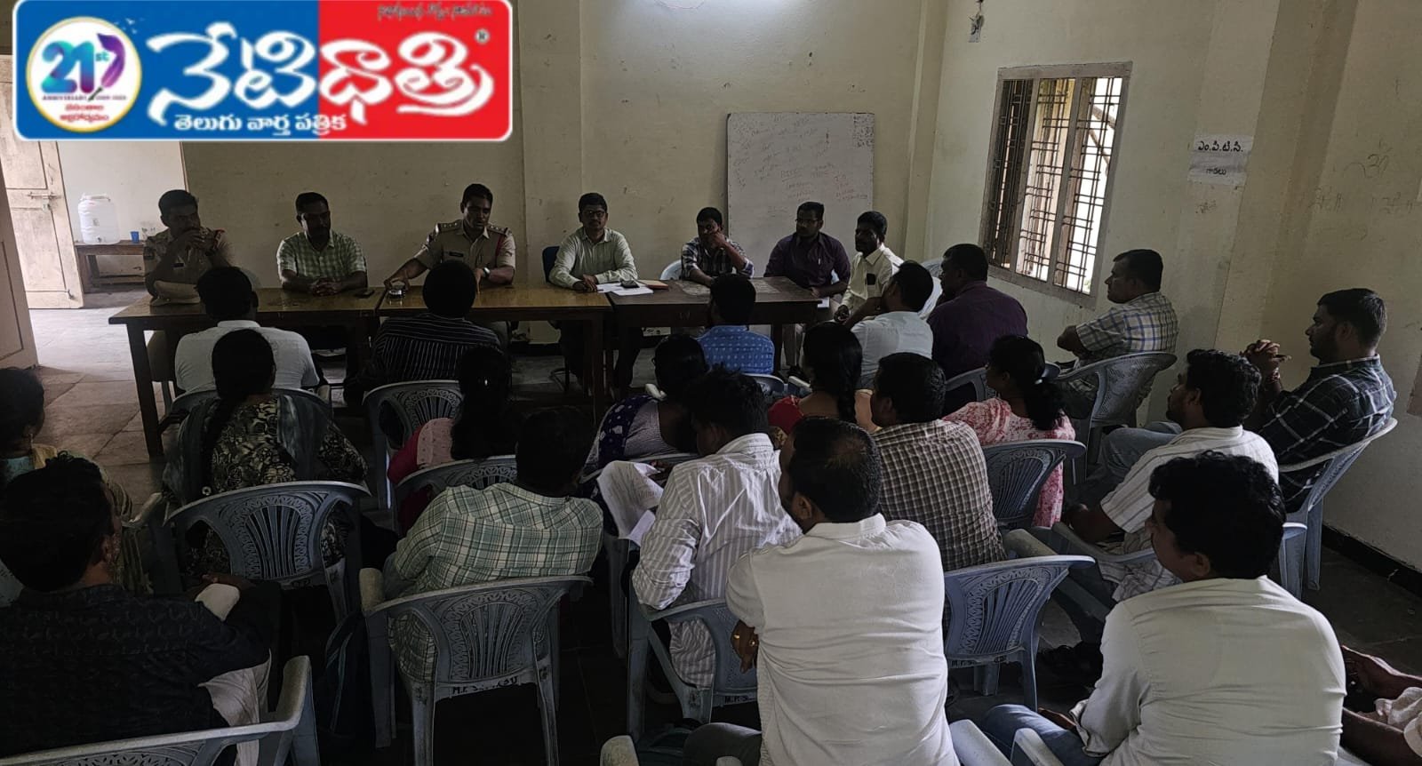 ఇసుక అక్రమ రవాణా ఫై ఉక్కు పాదం…