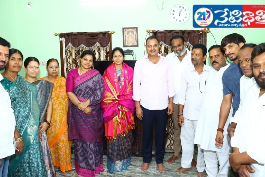 MLA Bandi Laxma Reddy Felicitates Group-1 Winner Sabitha